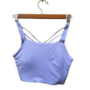 NWOT Nike Swoosh Luxe Women's Medium-Support Padded Sports Bra Lilac.